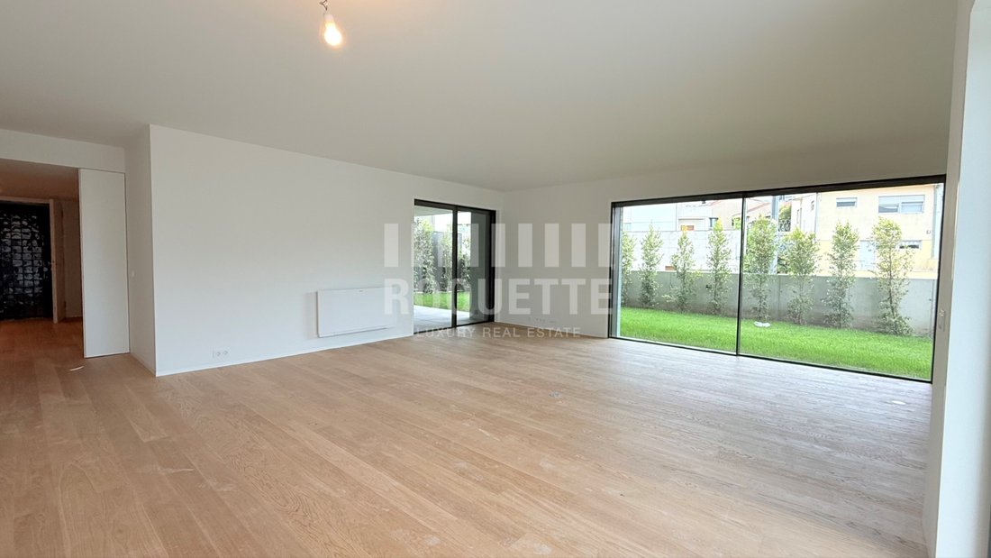 Apartment in Lordelo do Ouro e Massarelos, Porto District, Portugal 3 - 12449707