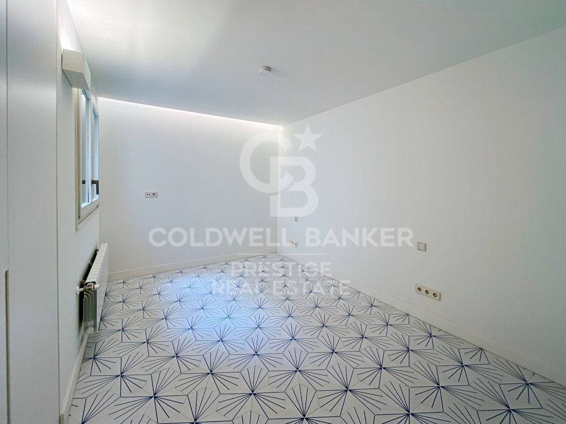Appartamento a Eixample, Barcellona, Spagna 5 - 14587231