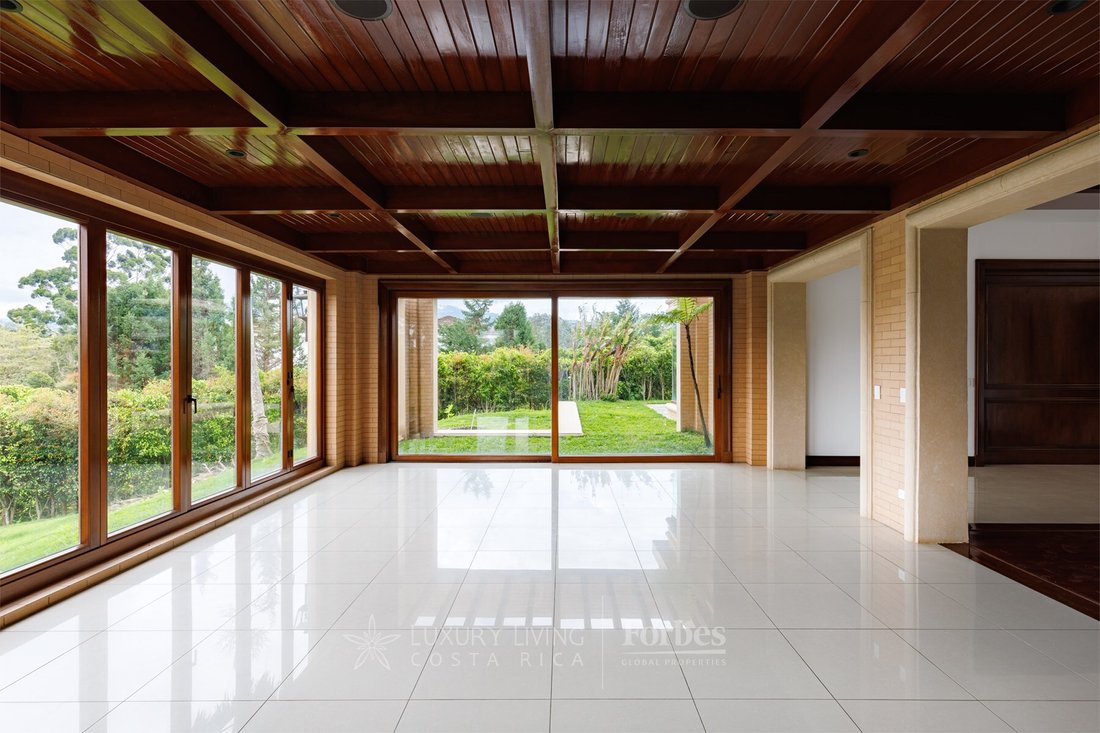 Condo in Granadilla, San José Province, Costa Rica 1 - 14097763