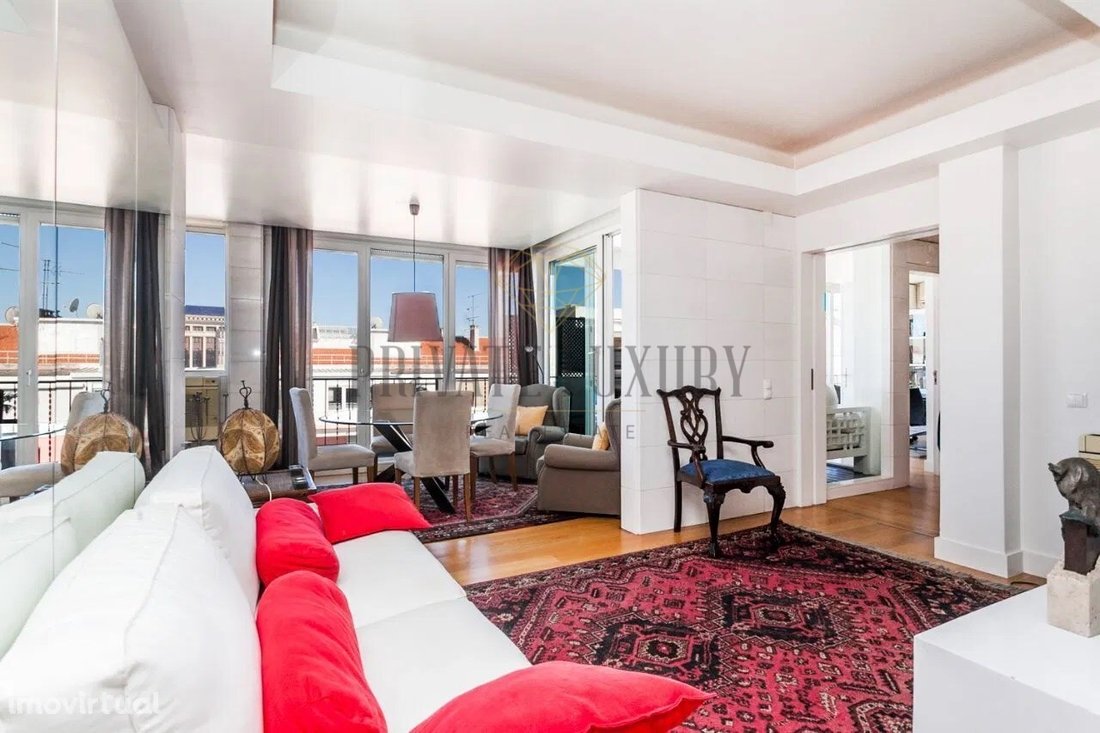 Apartment in Avenidas Novas, Lisbon, Portugal 4 - 12195096
