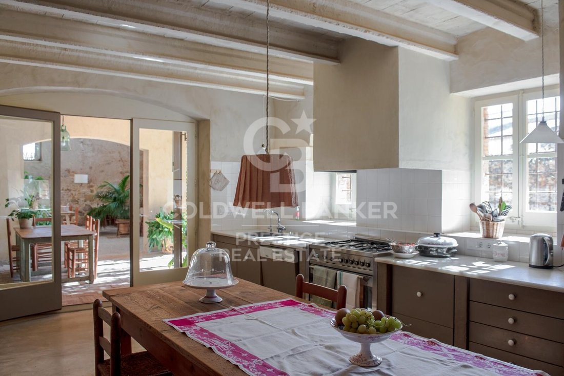 House in Vilamacolum, Catalonia, Spain 4 - 14587167