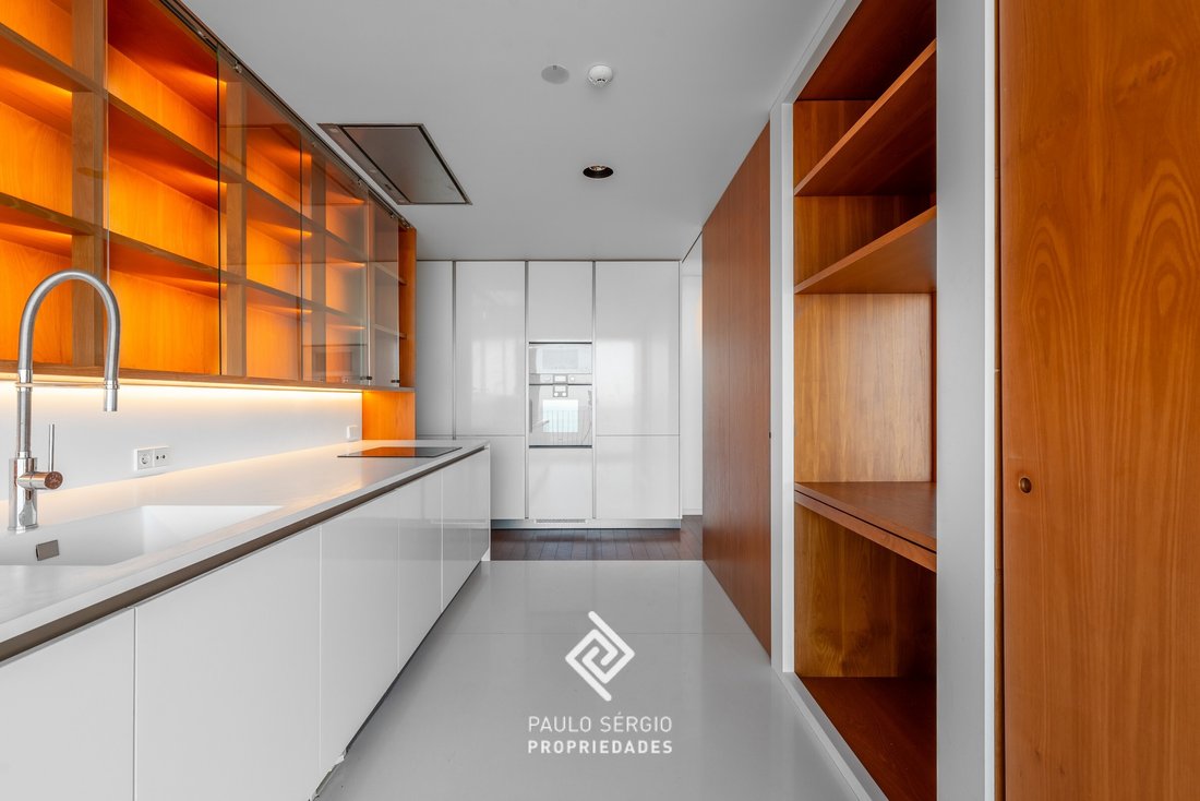 Appartamento a Santa Marinha e Sao Pedro da Afurada, Oporto, Portogallo 3 - 14860624