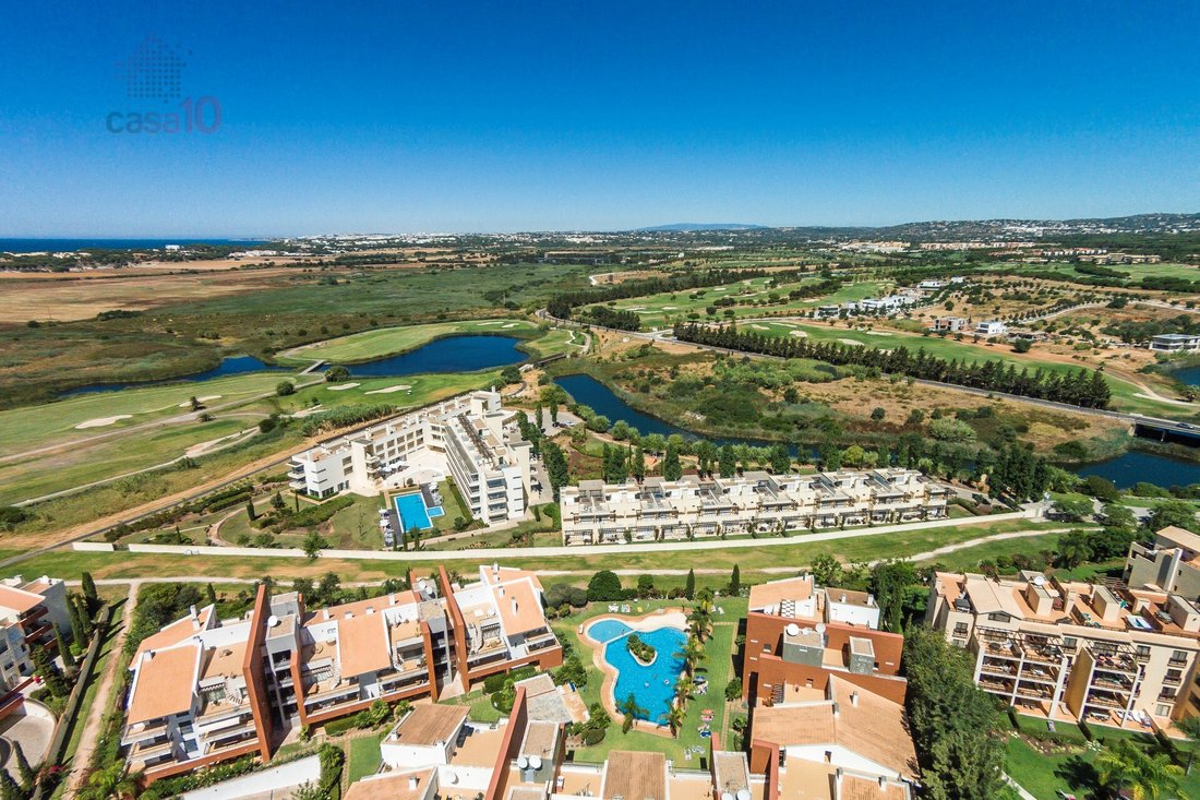 Apartment in Vilamoura, Quarteira, Algarve 1 - 12207329