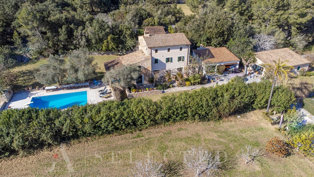 Chalet in Pollenca, Balearic Islands, Spain 1 - 11796006