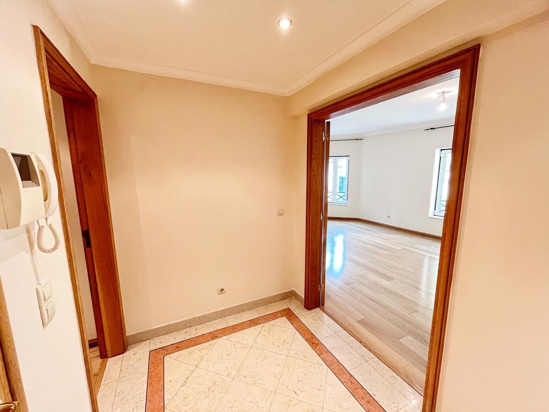 Apartment in Arroios, Lisbon, Portugal 5 - 14783211