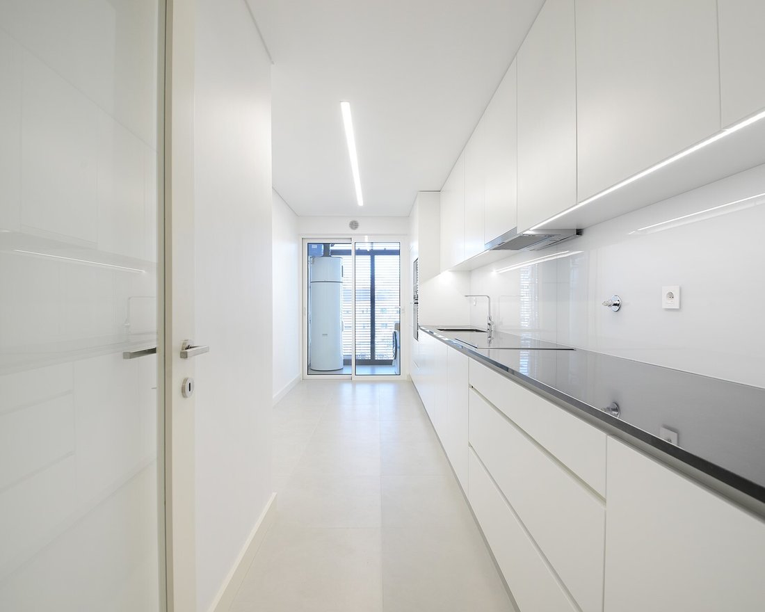 Apartment in Matosinhos e Leca da Palmeira, Porto District, Portugal 4 - 13563410