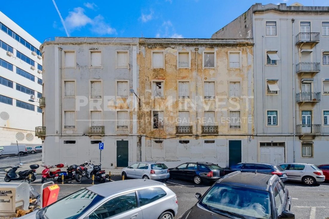 Apartment in Arroios, Lisbon, Portugal 5 - 15747034