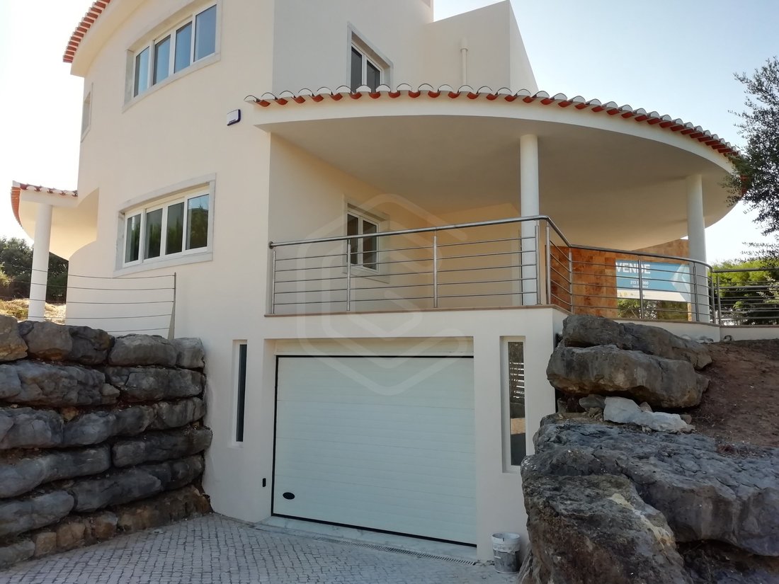 House in Belas, Lisbon, Portugal 2 - 15447375