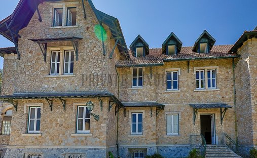 Chateau in Sintra, Lisbon, Portugal 1