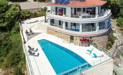Chalet in Es Migjorn Gran, Balearische Inseln, Spanien 1
