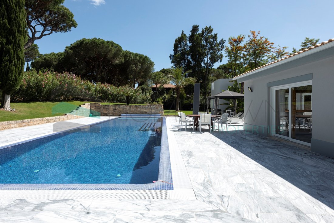 House in Vilamoura, Quarteira, Algarve 1 - 15670662