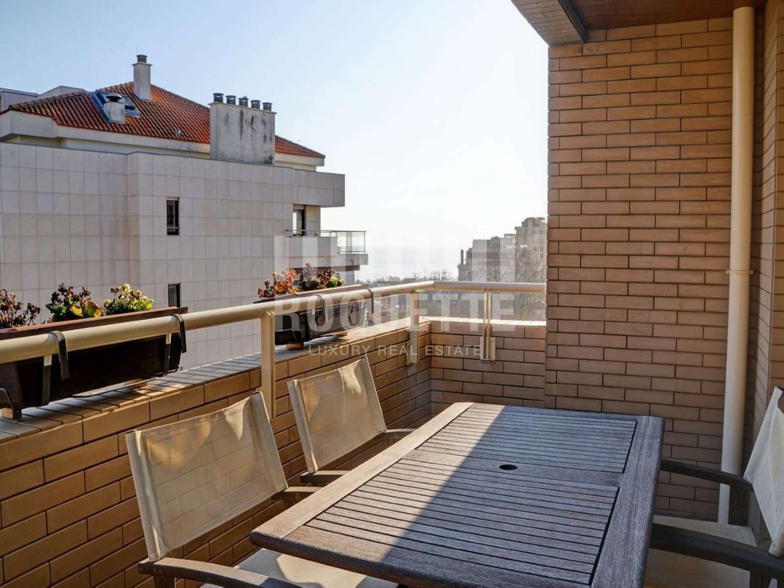 Apartment in Aldoar, Foz do Douro e Nevogilde, Porto District, Portugal 1 - 10828767
