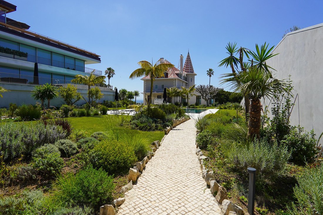 Apartment in Estoril, Cascais e Estoril, Lisbon 3 - 15341952