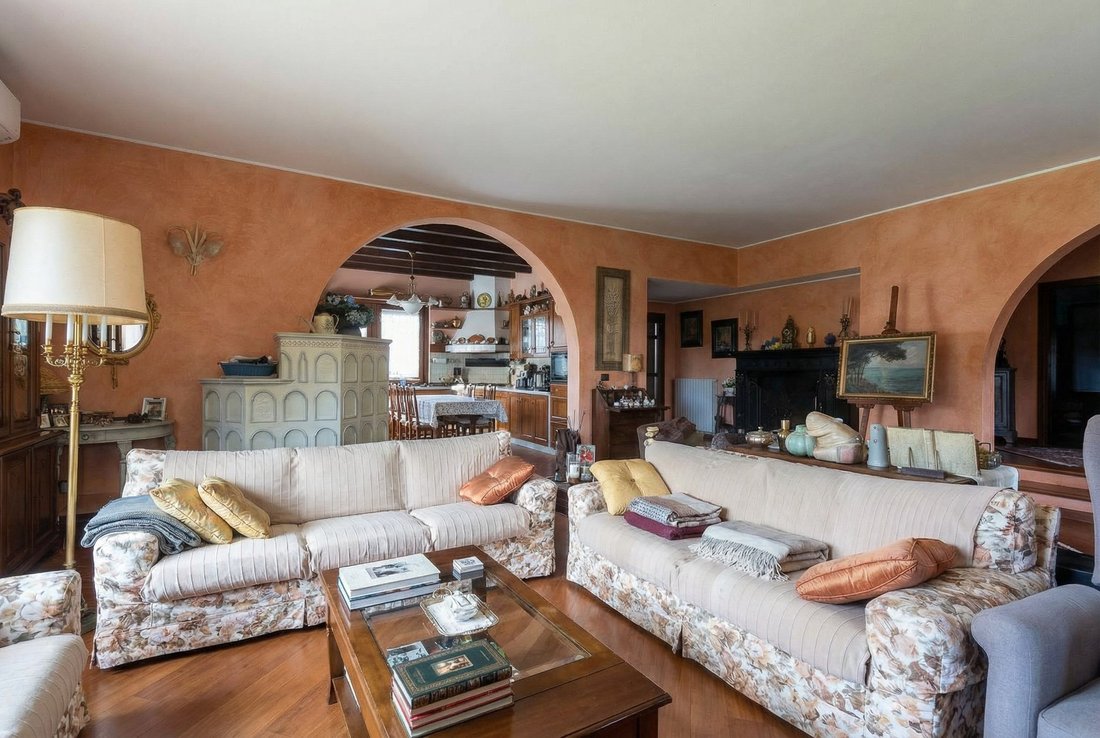 Villa in Vaprio d'Adda, Lombardy, Italy 4 - 16711081