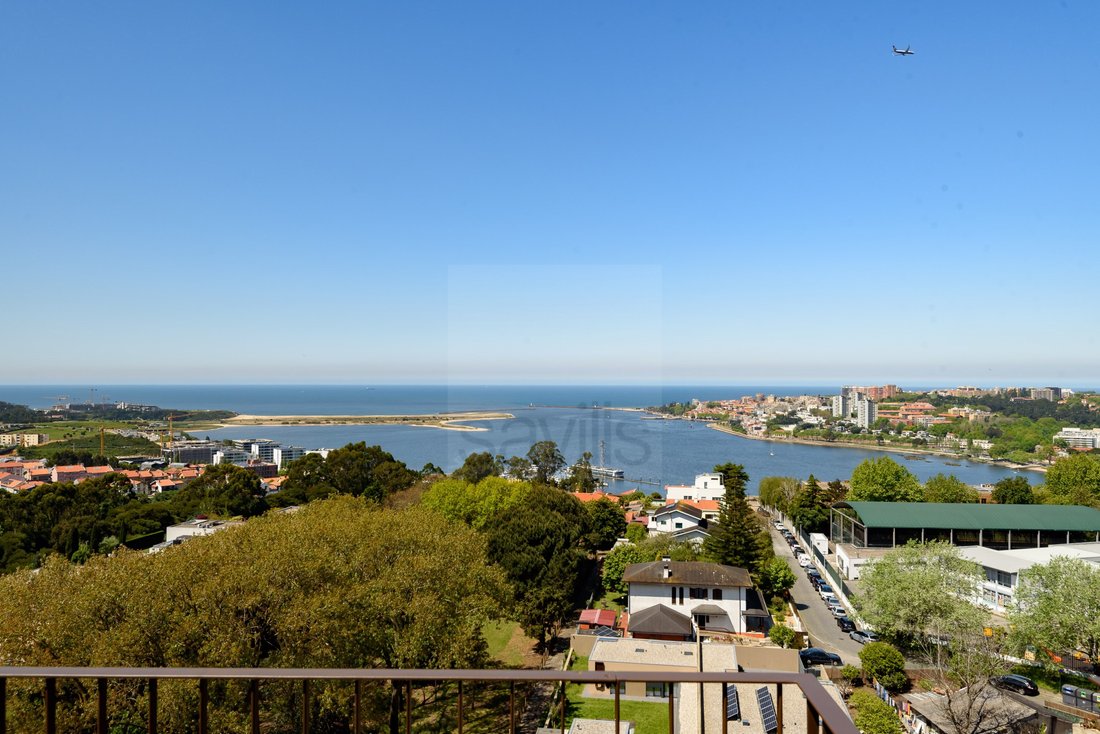 Apartment in Santa Marinha e Sao Pedro da Afurada, Porto District, Portugal 2 - 15031642