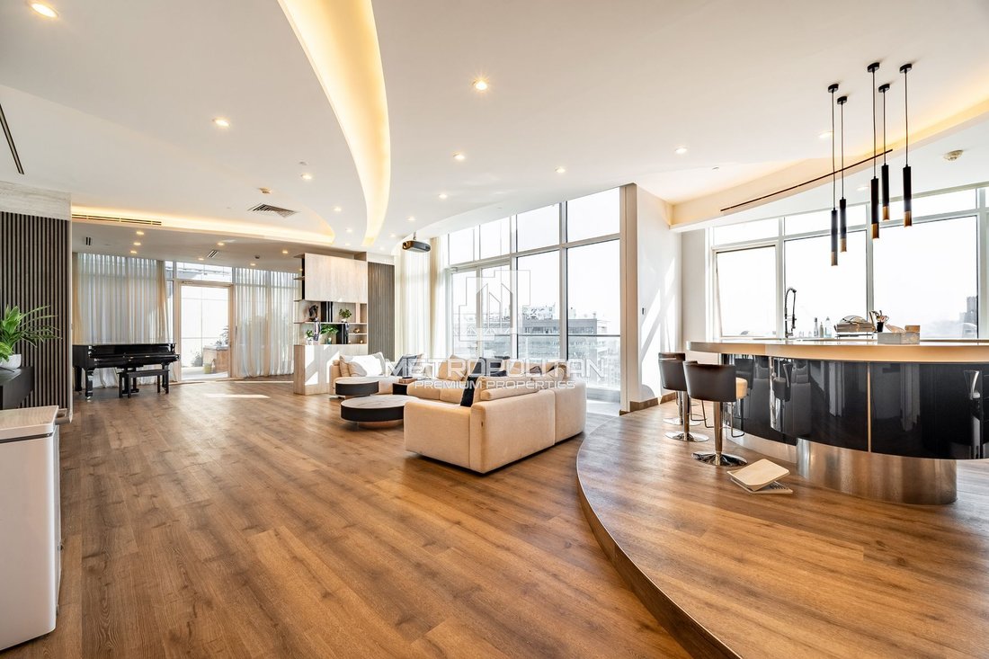 Apartment in Palm Jumeirah, Dubai, United Arab Emirates 1 - 16711772