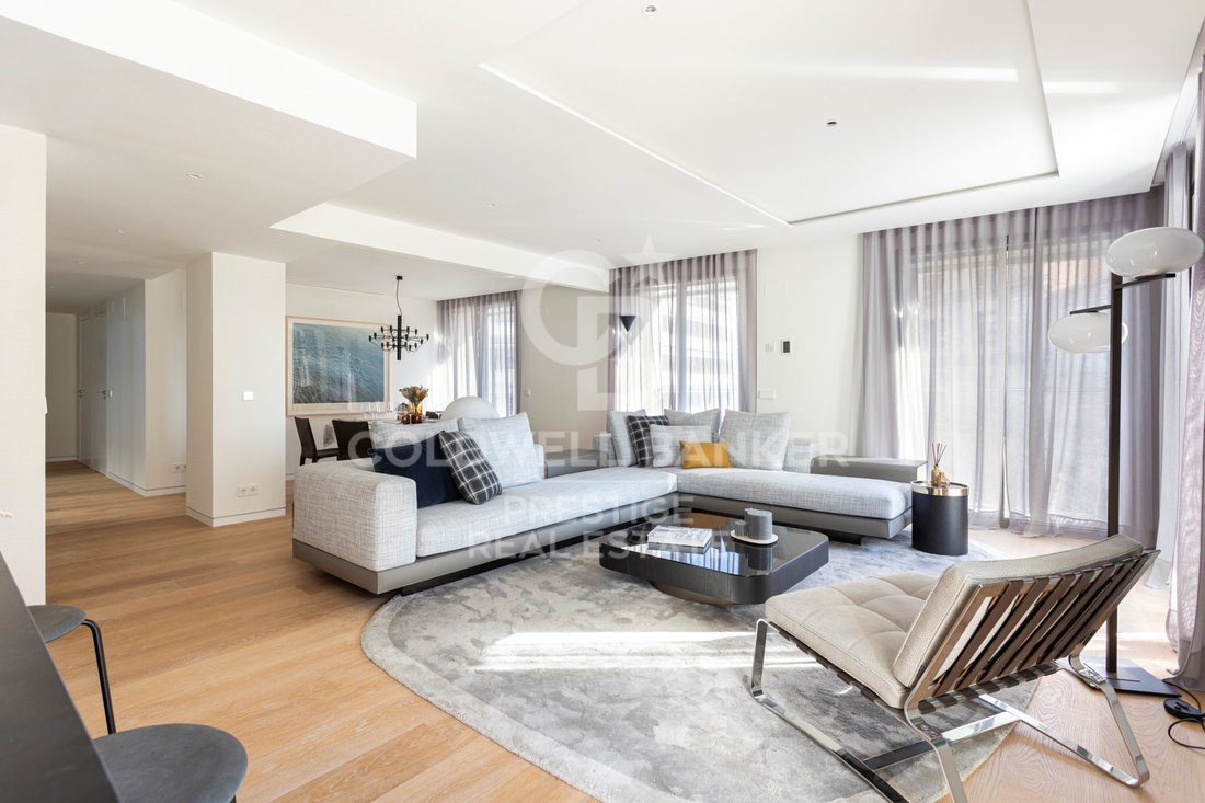 Wohnung in Eixample, Barcelona, Spanien 2 - 15415316
