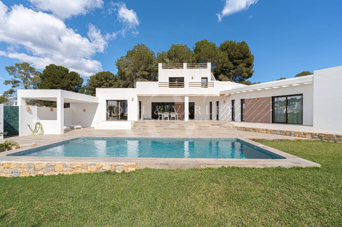 Villa in Cala Blanca, Xabia / Javea, Valencian Community 2 - 15931866