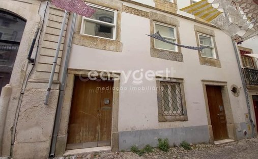 Apartment in Coimbra (Se Nova, Santa Cruz, Almedina e Sao Bartolomeu), Coimbra District, Portugal 1