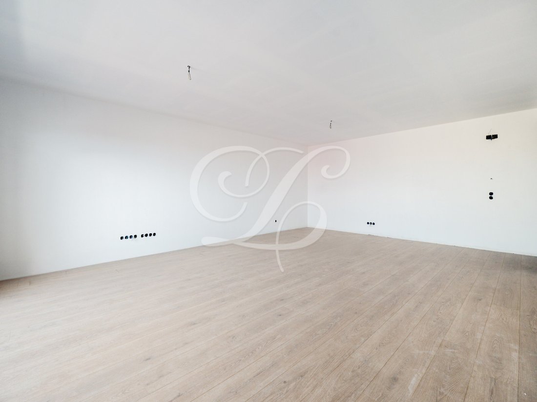 Apartment in Carnaxide e Queijas, Lisbon, Portugal 3 - 16014926