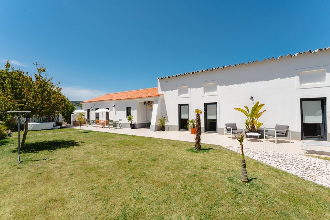 House in Santo Onofre e Serra do Bouro, Leiria District, Portugal 1 - 15711286