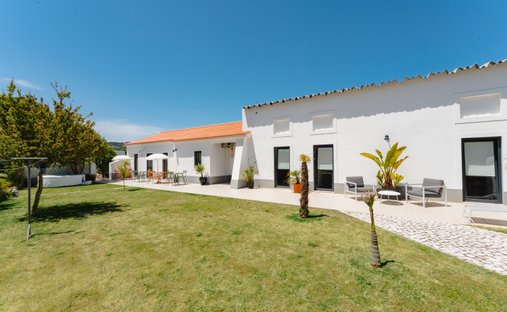 House in Santo Onofre e Serra do Bouro, Leiria District, Portugal 1