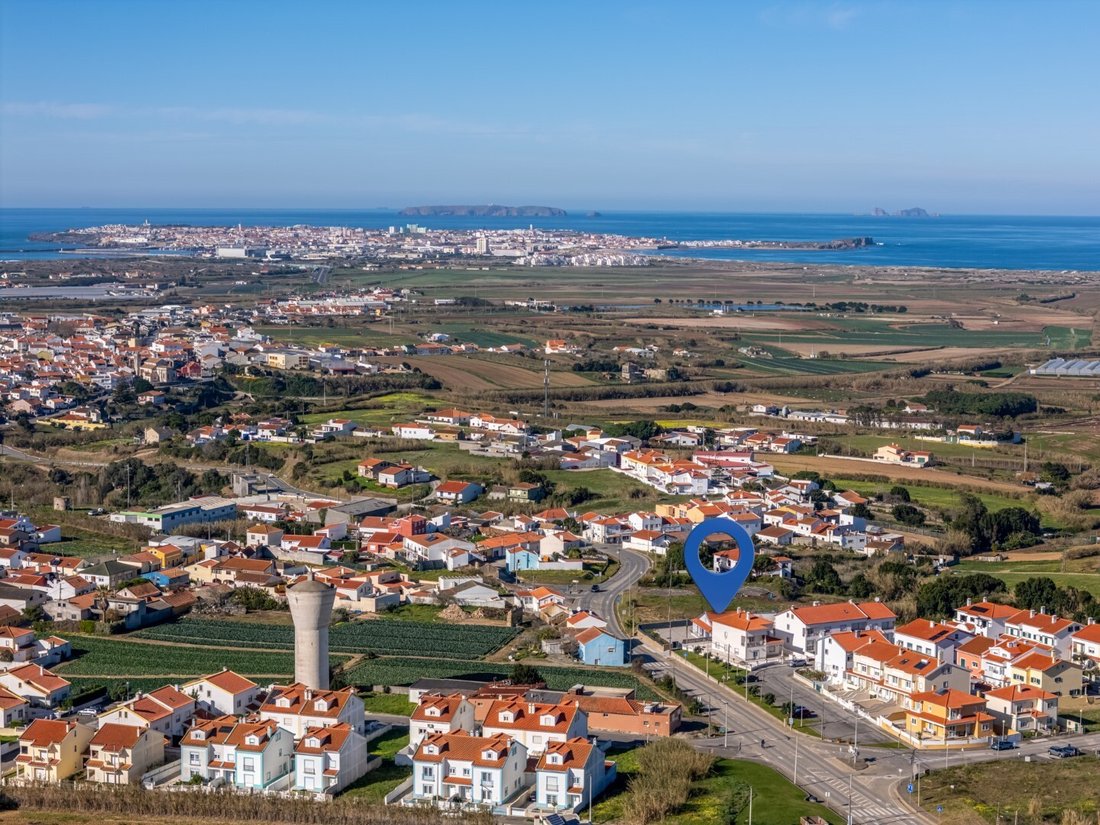 House in Atouguia da Baleia, Leiria District, Portugal 2 - 15191706
