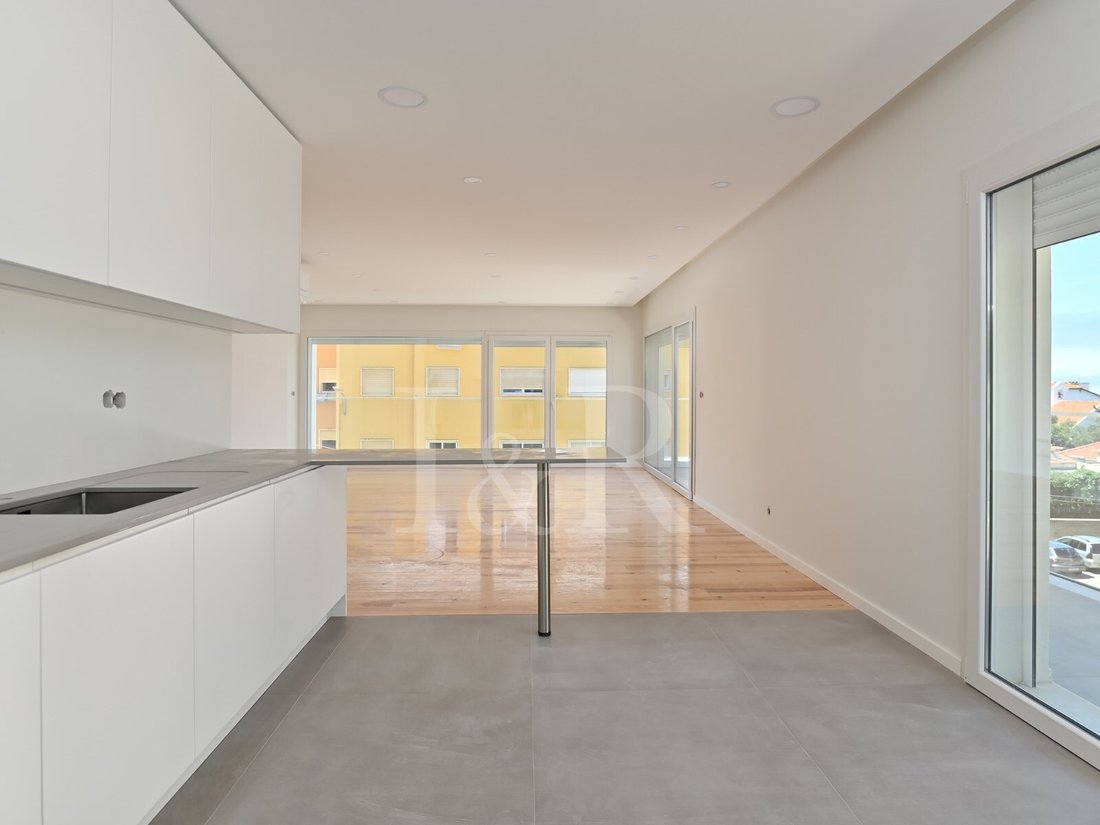 Apartment in Estoril, Cascais e Estoril, Lisbon 4 - 12898265