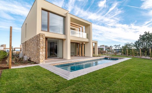 House in Vau, Leiria District, Portugal 1