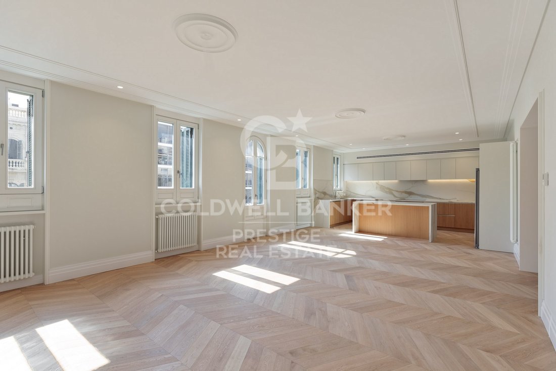 Apartment in Eixample, Barcelona, Spain 3 - 15273939