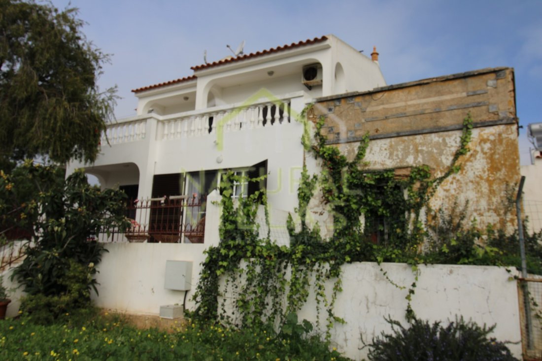 House in Moncarapacho, Algarve, Portugal 1 - 16488339