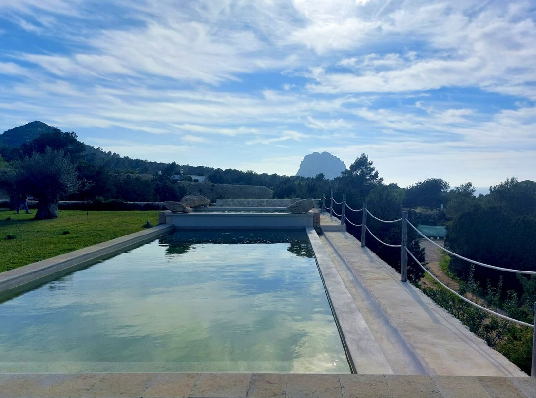 Villa in Es Cubells, Sant Josep de sa Talaia, Balearic Islands 1 - 16097916