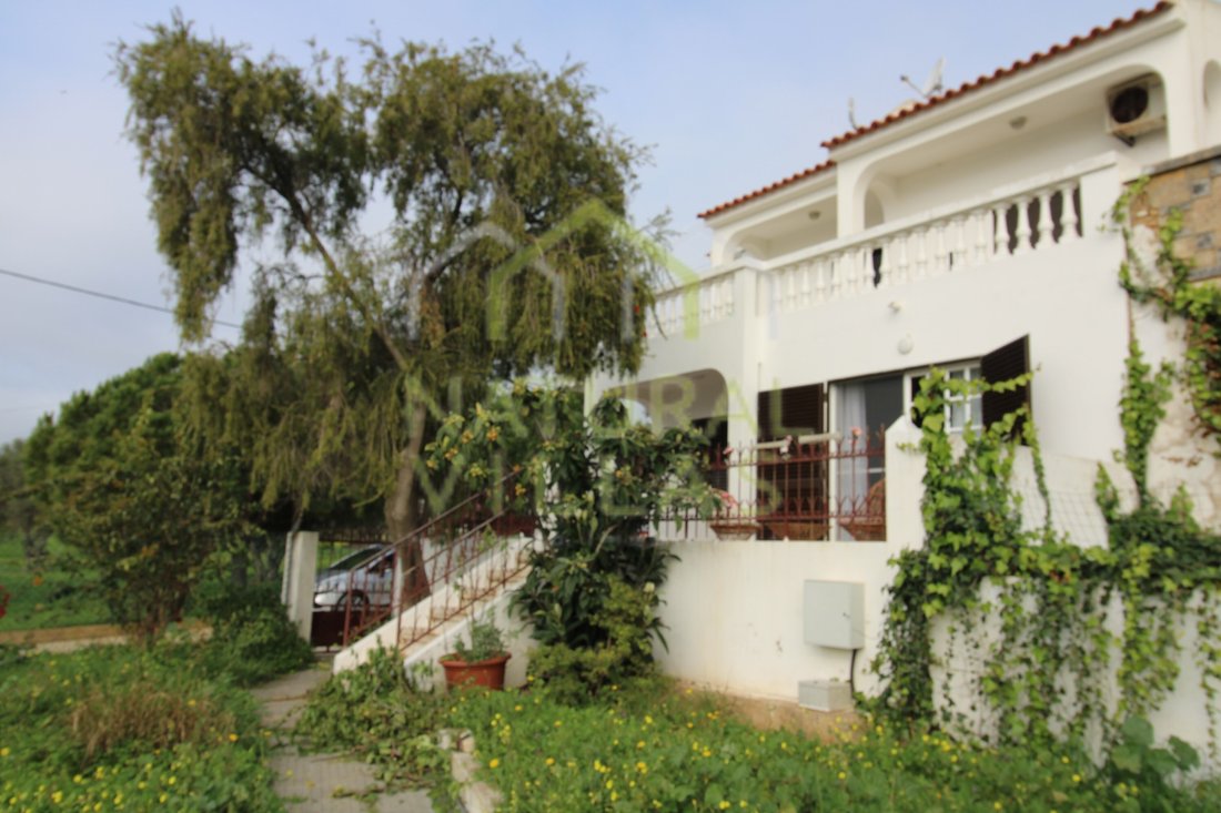 House in Moncarapacho, Algarve, Portugal 1 - 16488339