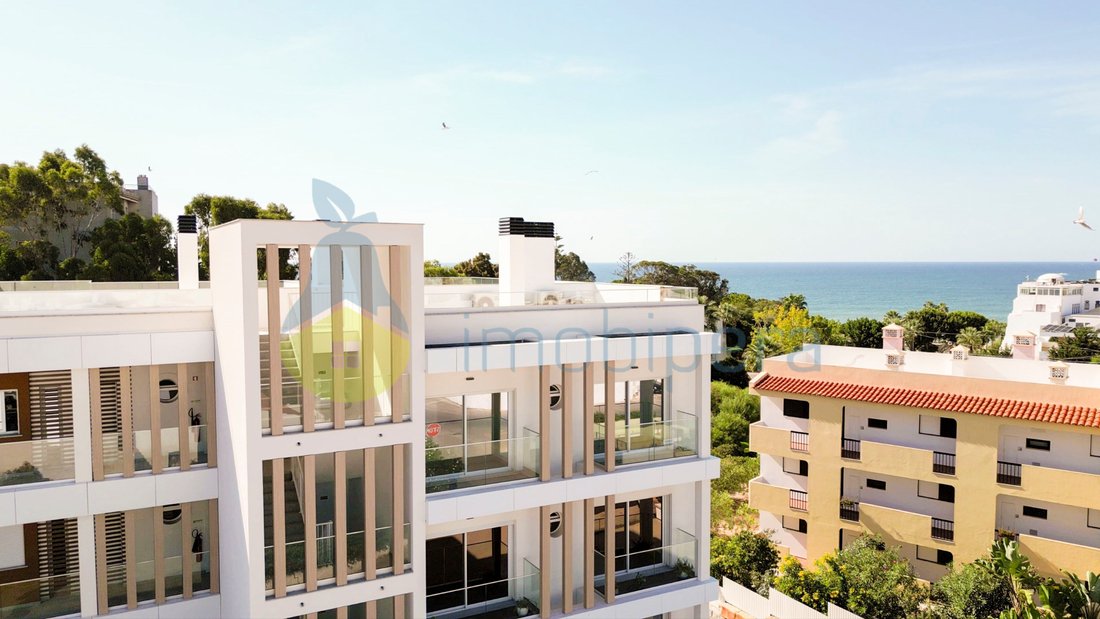 Apartment in Olhos de Agua, Algarve, Portugal 1 - 16484936