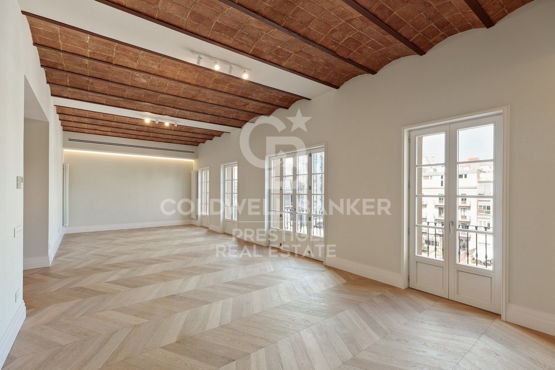 Apartment in Eixample, Barcelona, Spain 3 - 15273934