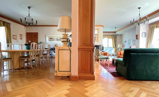 Back On The Marcket 120km From Paris Fairy Tale Castle Built From The 15th To The 20th Century