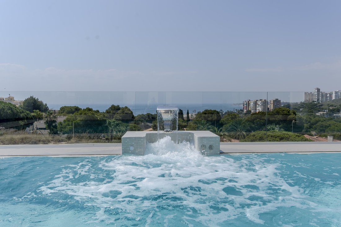 Chalet in Dehesa de Campoamor, Orihuela, Land Valencia 3 - 10812510
