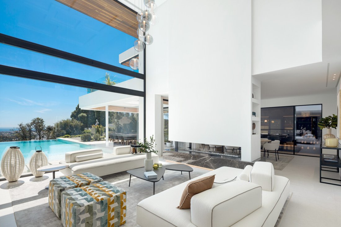 Villa in La Quinta, Benahavis, Andalusia 2 - 16715446