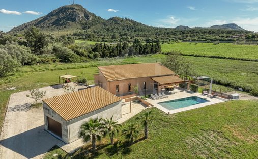 Finca in Alcudia, Balearic Islands, Spain 1