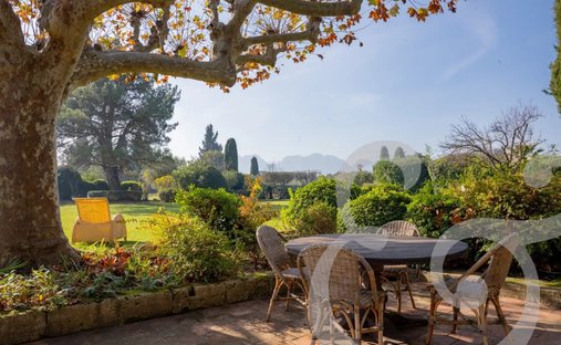 Maisons de campagne à Eygalières, Provence-Alpes-Côte d'Azur, France 1