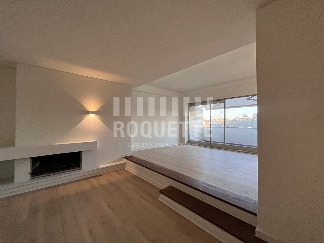 Apartment in Senhora da Hora, Porto District, Portugal 1 - 16472480
