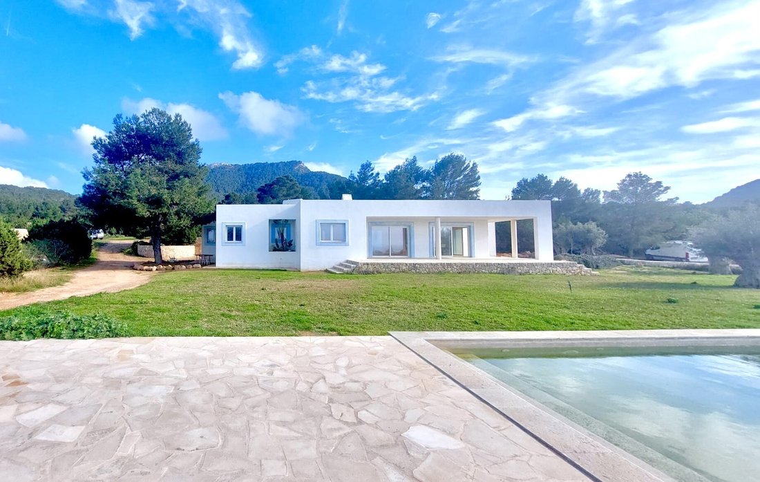 Villa in Es Cubells, Sant Josep de sa Talaia, Balearic Islands 3 - 16097916