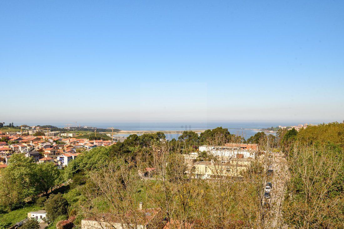 Apartment in Santa Marinha e Sao Pedro da Afurada, Porto District, Portugal 2 - 15031643