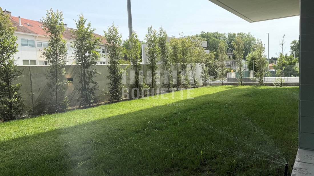 Apartment in Lordelo do Ouro e Massarelos, Porto District, Portugal 5 - 12449707