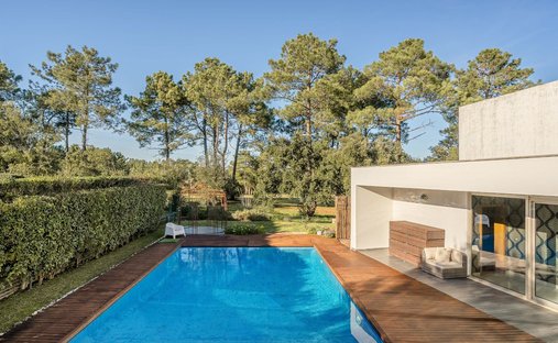 House in Quinta do Conde, Setubal, Portugal 1