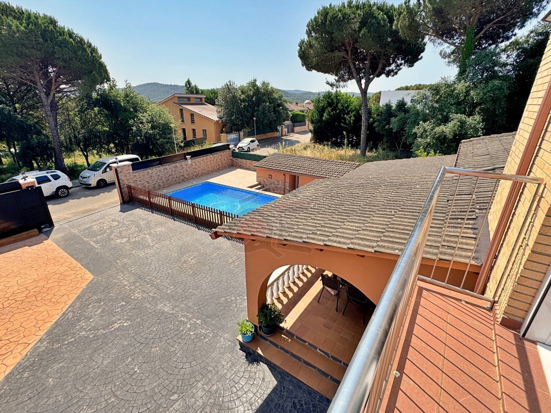 House in Vidreres, Catalonia, Spain 4 - 15828247