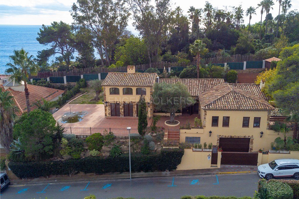 Villa in Blanes, Catalonia, Spain 3 - 13635540