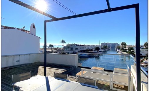 House in Empuriabrava, Catalonia, Spain 1