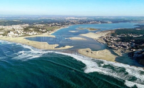 Land in Foz do Arelho, Leiria District, Portugal 1