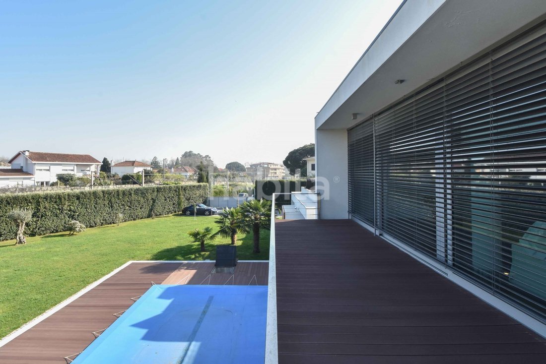 House in Gulpilhares e Valadares, Porto District, Portugal 1 - 15210608
